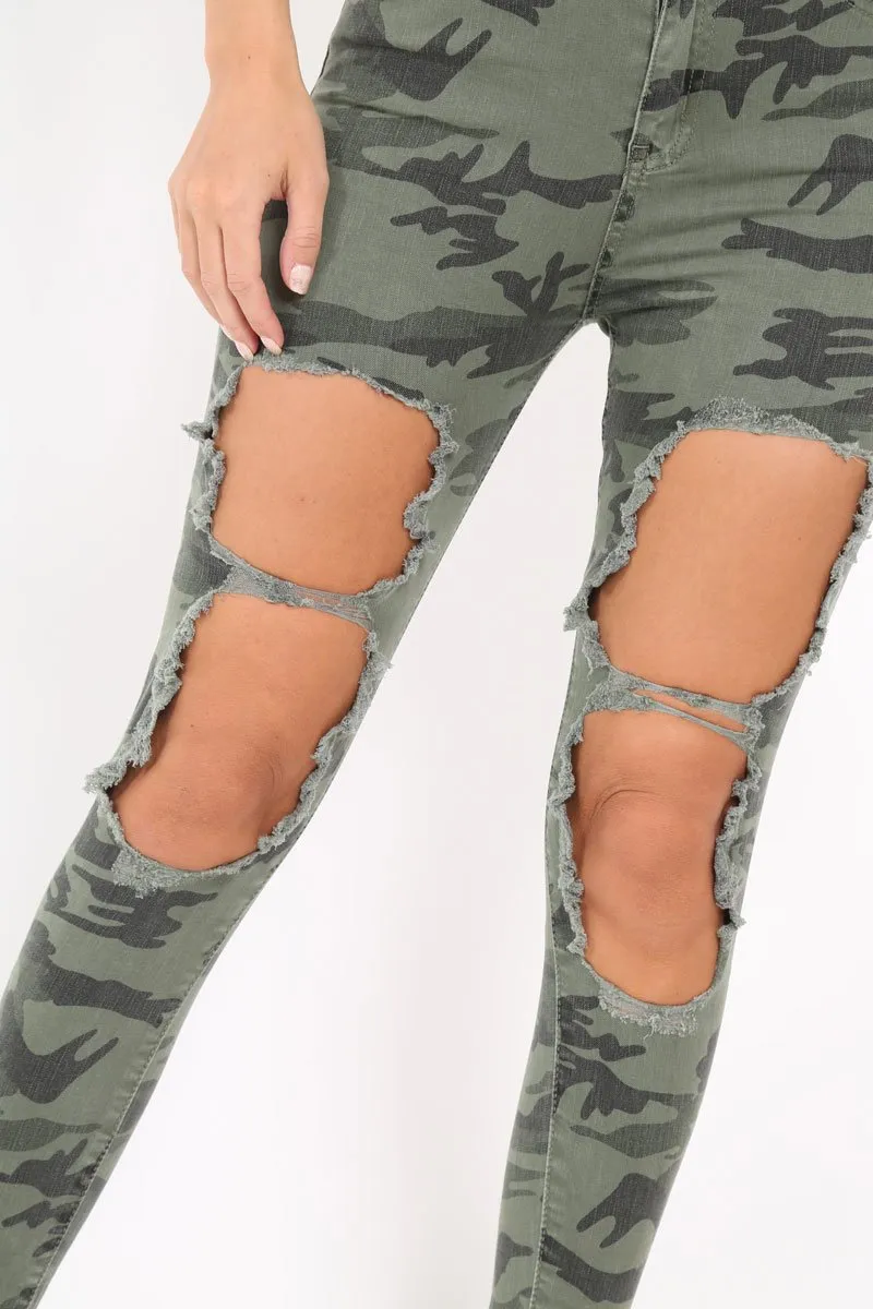 Camo Distressed Skinny Jeans - Rosaura