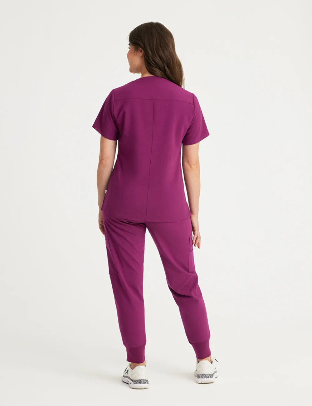 Womens 2-Pocket V-Neck Scrub Top - Burgundy